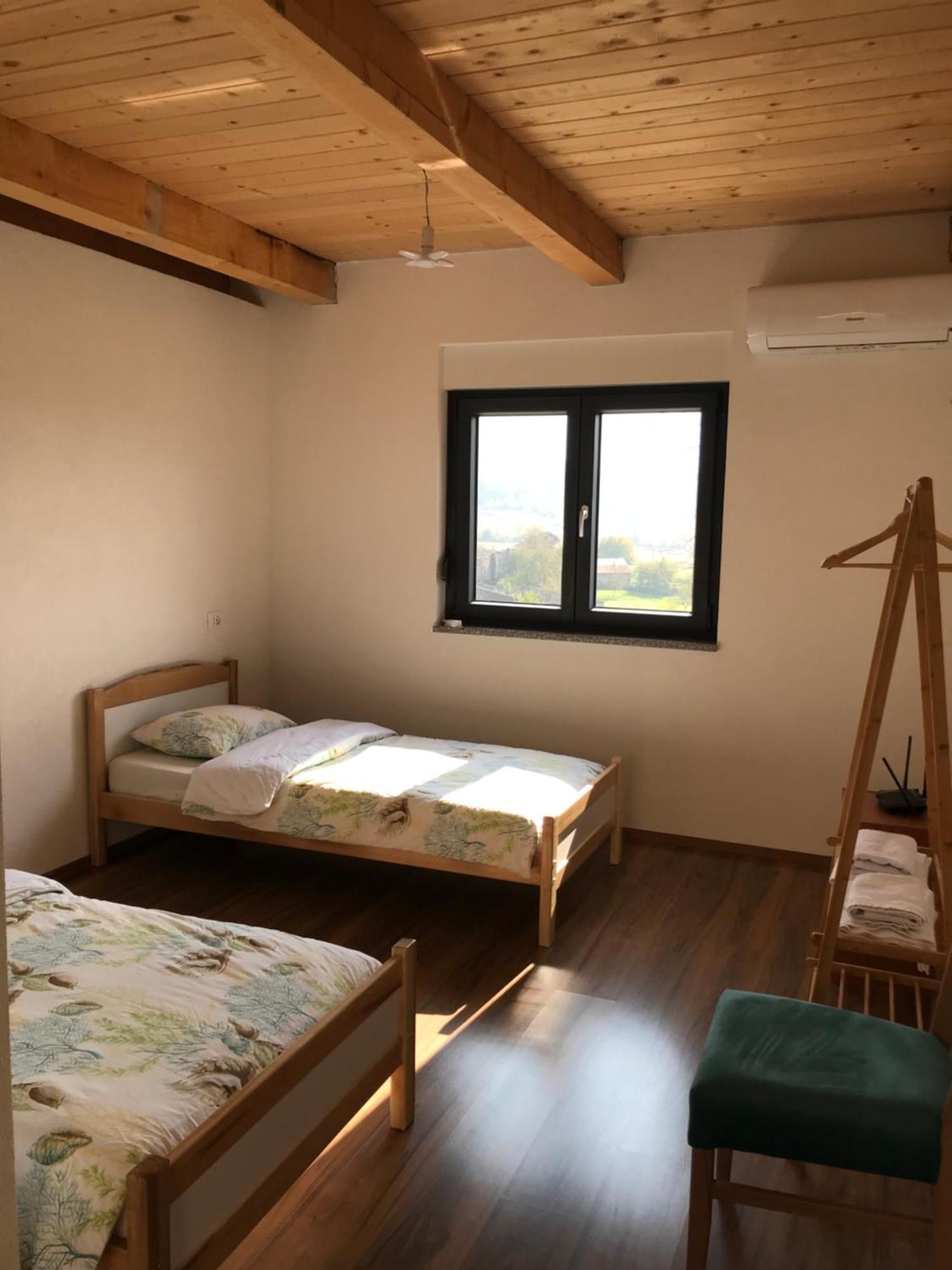 Guesthouse Tropoje E Vjeter Zewnętrze zdjęcie